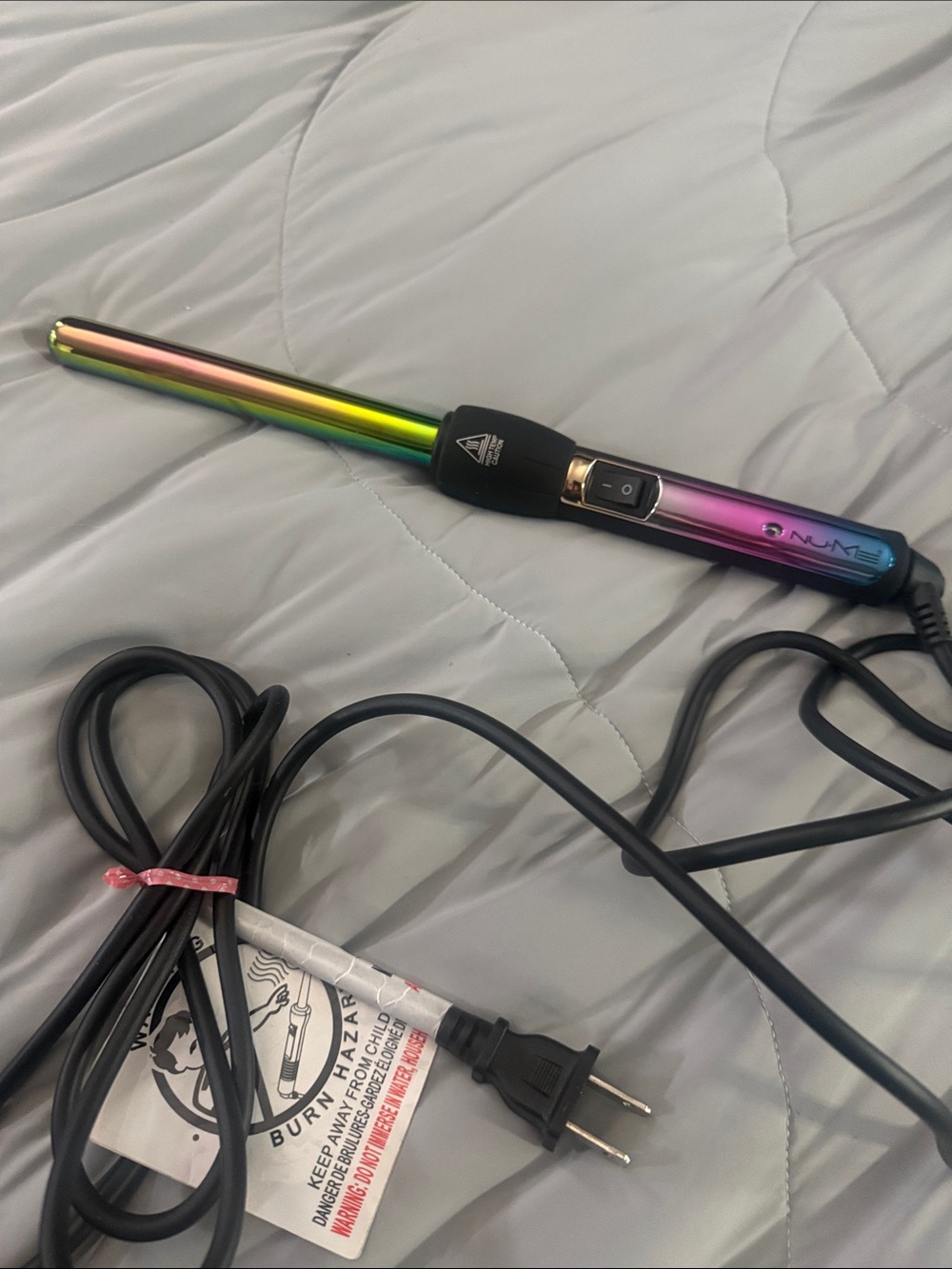NuMe love wins rainbow 🌈 hair wand